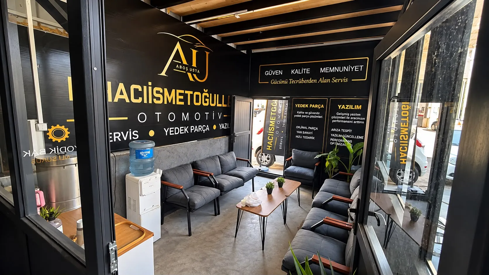 Hacıismetoğulları Otomotiv müşteri bekleme salonu